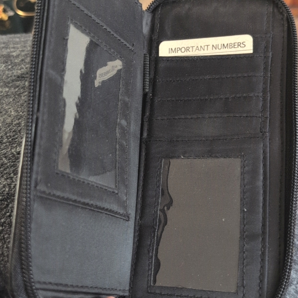 VTG Coach Like Wallet - Picture 3 of 5